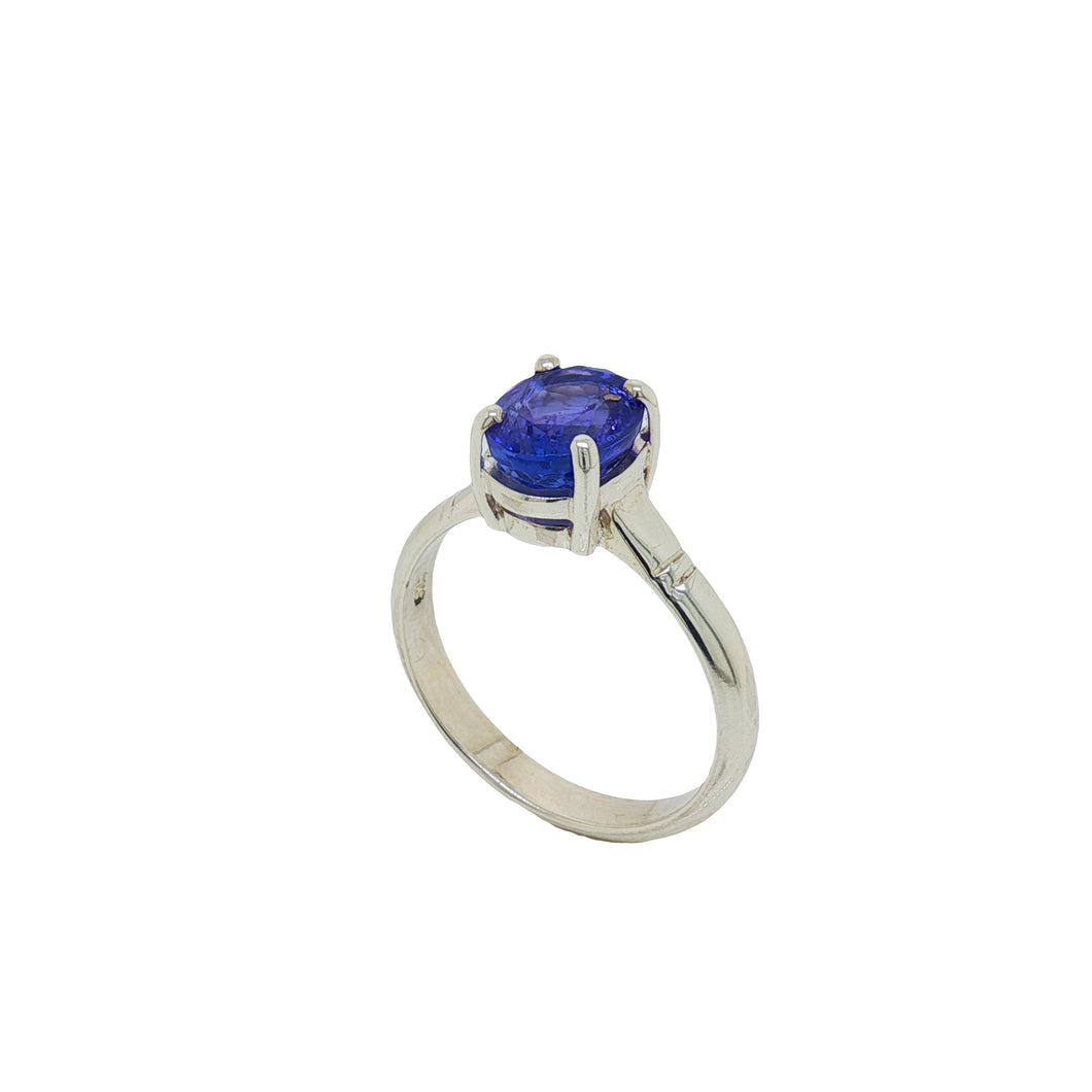 Sterling Silver Tanzanite Ring. GA-483