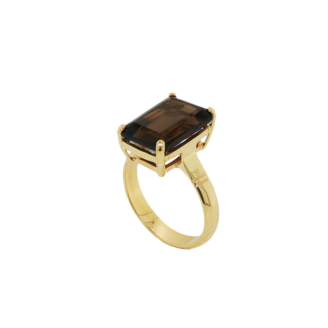 9ct Yellow Gold Smokey Quartz Ring. GA-492