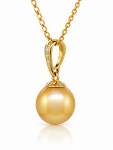 Load image into Gallery viewer, 9ct Yellow Gold South Sea Golden Pearl Pendant. GA-544
