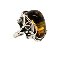 Load image into Gallery viewer, Sterling Silver Baltic Amber Ring. HEN123
