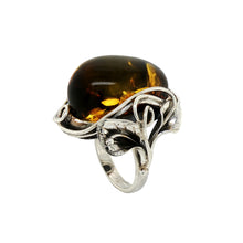 Load image into Gallery viewer, Sterling Silver Baltic Amber Ring. HEN123
