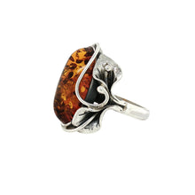 Load image into Gallery viewer, Sterling Silver Baltic Amber Ring. HEN127
