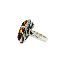 Load image into Gallery viewer, Sterling Silver Baltic Amber Ring. HEN129
