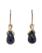 Load image into Gallery viewer, 9ct Yellow Gold Onyx Twist Earrings. J436O
