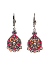 Load image into Gallery viewer, Au bout des Réves Manége Earrings. 18255-11/16
