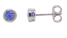 Load image into Gallery viewer, Sterling Silver Tanzanite Stud Earrings. YS12

