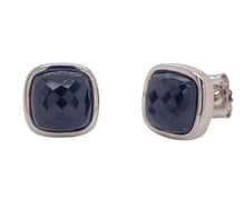 Load image into Gallery viewer, Sterling Silver Onyx Stud Earrings. YS7
