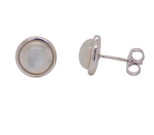 Load image into Gallery viewer, Sterling Silver Moonstone Stud Earrings. YS3
