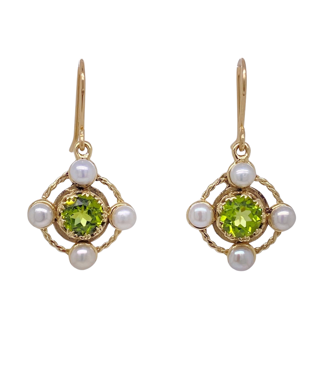 9ct Yellow Gold Peridot Freshwater Pearl Sandrine Earrings. J493P