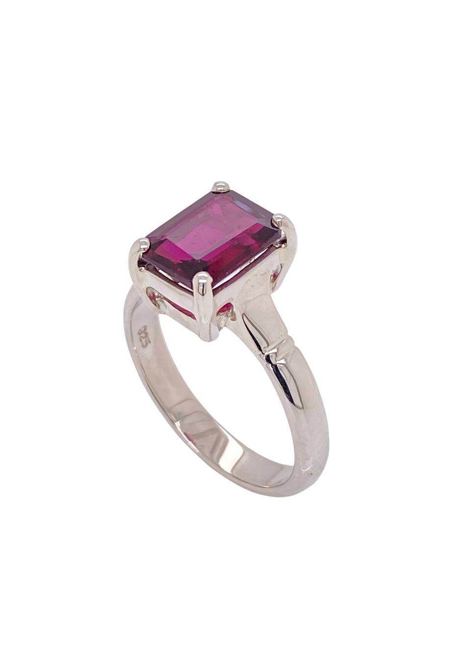 Sterling Silver Rhodolite Garnet Ring. GA-454
