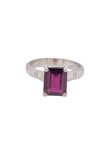 Sterling Silver Rhodolite Garnet Ring. GA-454