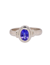Load image into Gallery viewer, Sterling Silver Tanzanite Ring. GA-452

