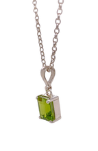 Load image into Gallery viewer, Sterling Silver Peridot Pendant. GA-457

