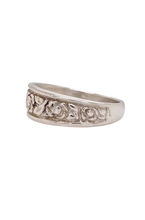 Load image into Gallery viewer, Sterling Silver Roses Ring. J13S
