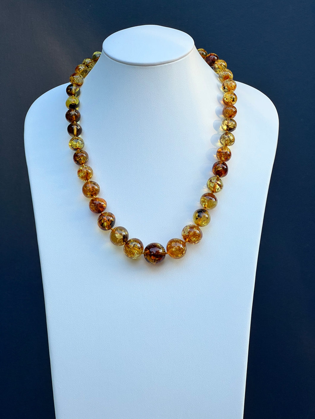 Amber Necklace. AC23