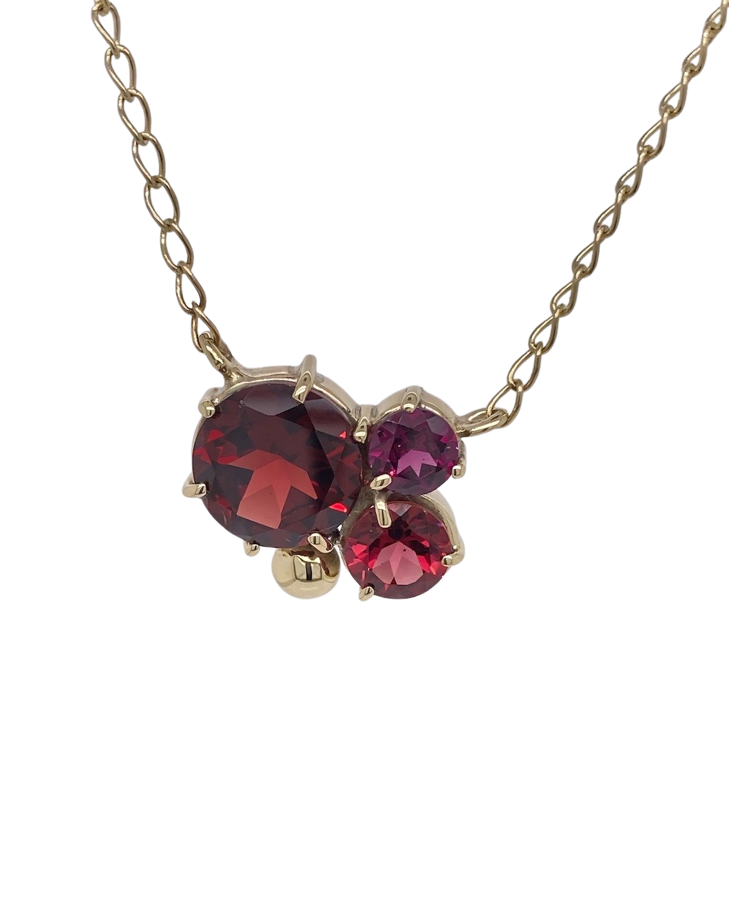 9ct Yellow Gold Garnet Trois JTRG – Jeeba Jewellery
