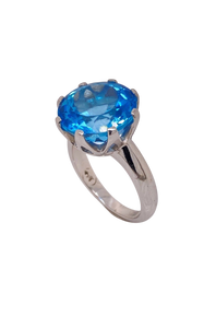 Sterling Silver Swiss Blue Topaz Ring. HIM72