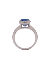 Sterling Silver London Blue Topaz Ring. HIM71