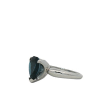 Load image into Gallery viewer, Sterling Silver London Blue Topaz Ring. HIM80
