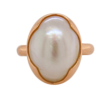 Load image into Gallery viewer, 9Ct Rose Gold Mabe Pearl Ring. GA-303
