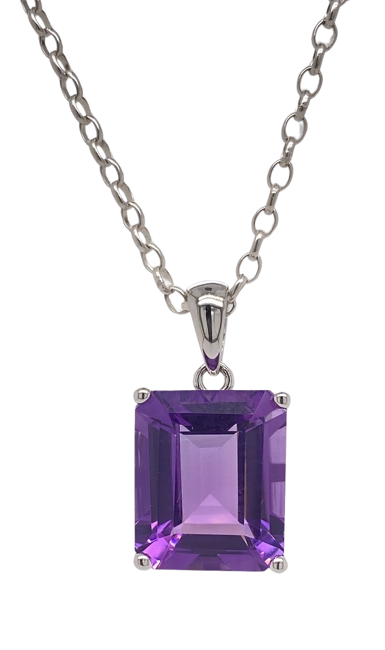 Sterling Silver Amethyst Pendant. KH7