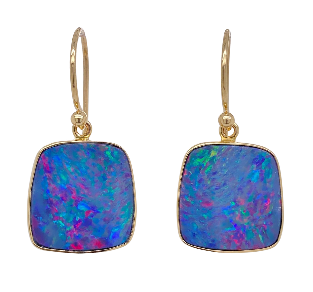 9Ct Yellow Gold Opal Earrings. GA-334