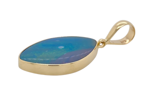 9Ct Yellow Gold Opal Pendant. GA-331.