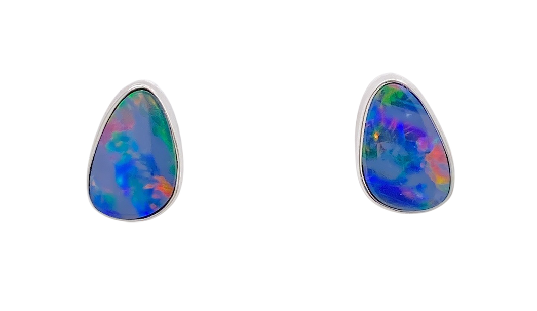 Sterling Silver Opal Stud Earrings. GA-350