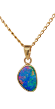 Load image into Gallery viewer, 14ct Yellow Gold Opal Pendant. ANT4
