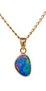 14ct Yellow Gold Opal Pendant. ANT4