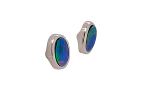 Sterling Silver Opal Stud Earrings. ANT13