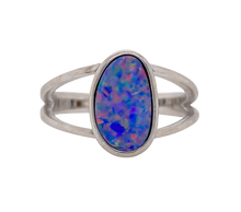 Load image into Gallery viewer, Sterling Silver Opal Ring. ANT14
