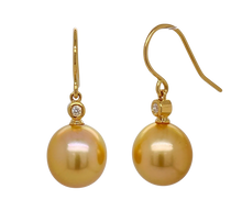 Load image into Gallery viewer, 18ct Yellow Gold South Sea Pearl and Diamond Earrings. EP1
