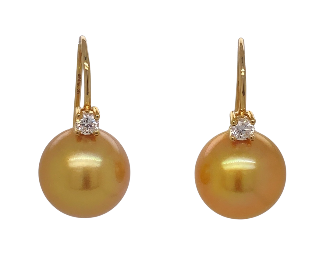 18ct Yellow Gold South Sea Pearl and Diamond Earrings. EP2