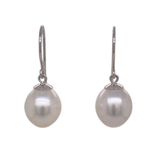 Load image into Gallery viewer, 9ct White Gold South Sea Pearl Earrings. EP7
