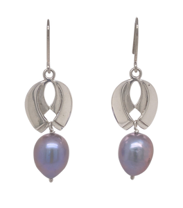 Sterling Silver Freshwater Pearl Dixie Earrings. J678