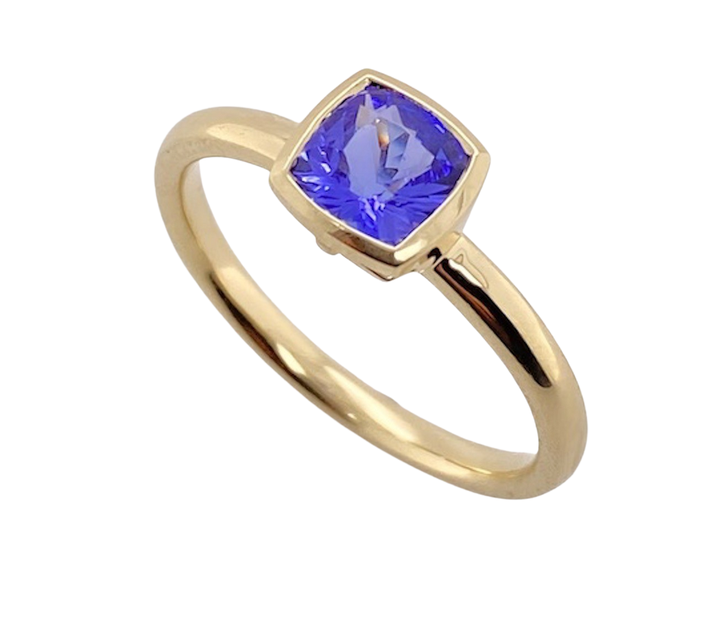 9ct gold tanzanite ring deals