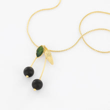 Load image into Gallery viewer, Taratata Cerise Necklace. 02102-202
