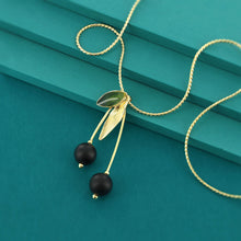 Load image into Gallery viewer, Taratata Cerise Necklace. 02102-202
