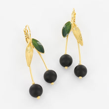 Load image into Gallery viewer, Taratata Cerise Earrings. 02704-202
