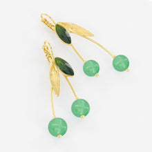 Load image into Gallery viewer, Taratata Cerise Earrings. 02704-207
