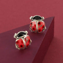 Load image into Gallery viewer, Taratata Cox Stud Earrings. 04913-103
