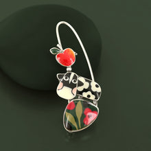 Load image into Gallery viewer, Taratata Pâquerette Brooch. 03203-10M
