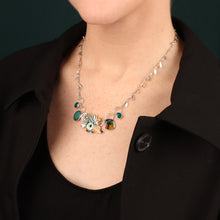 Load image into Gallery viewer, Taratata Mini Necklace. 07109-104
