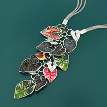 Load image into Gallery viewer, Taratata Fabuleuse Necklace. 01101-10M
