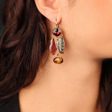 Load image into Gallery viewer, Taratata Art Nouveau Earrings. 10795-20M
