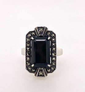 Sterling Silver Onyx and Marcasite Ring. 18-1029