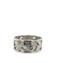 Load image into Gallery viewer, Sterling Silver Cut Out Floral Ring J75
