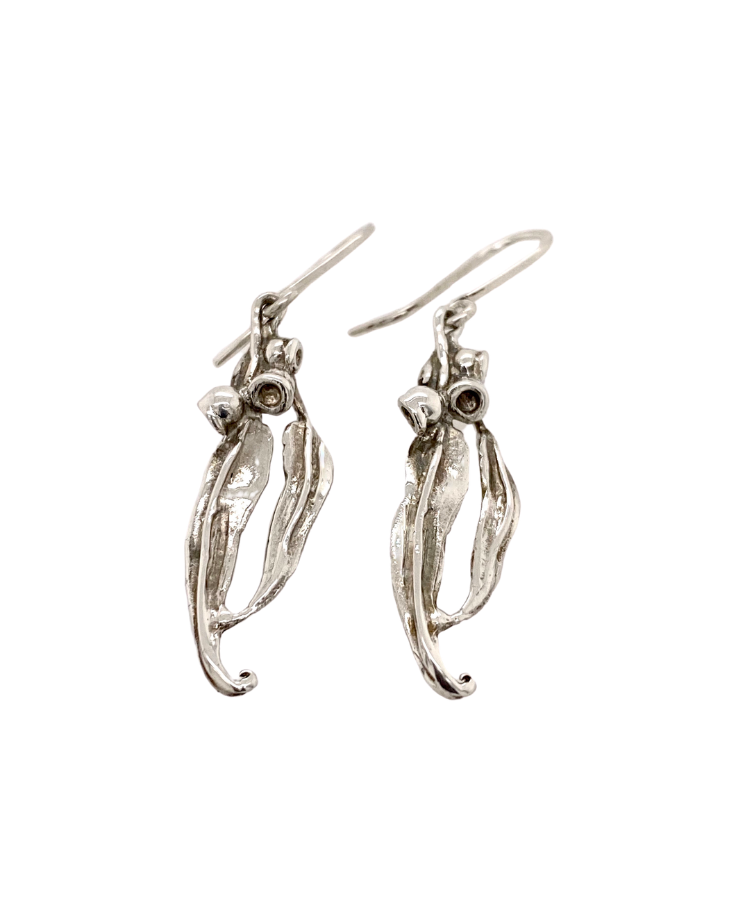 Gum 2025 leaf earrings