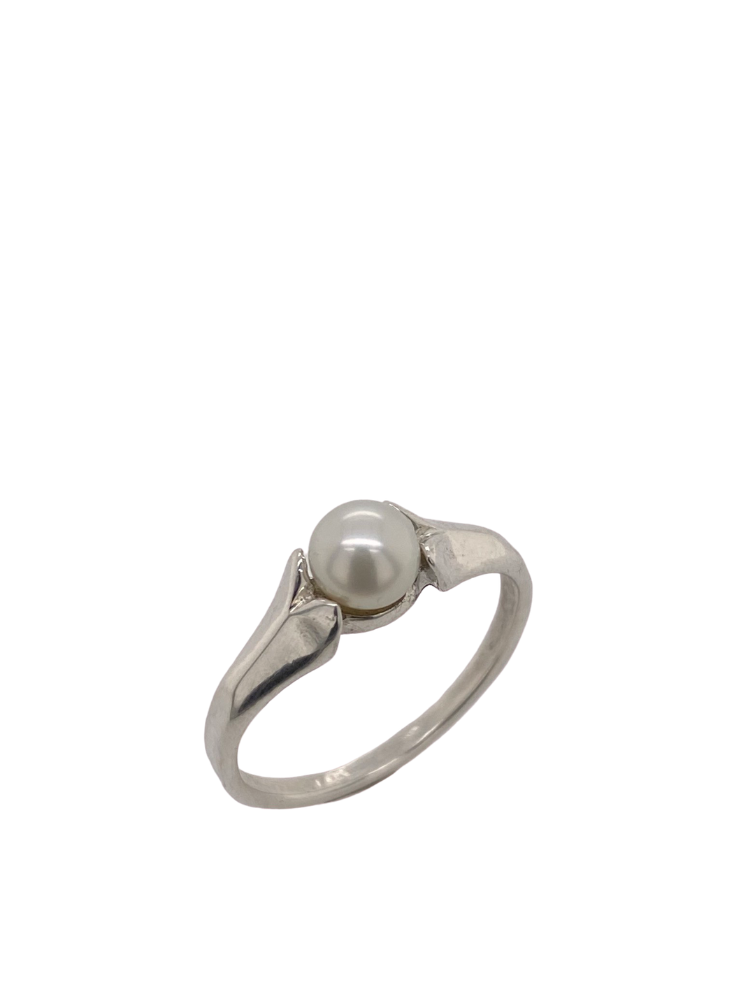 Sterling Silver and Pearl Jane Ring J32